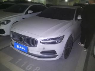沃尔沃S90 2.0T 