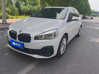 宝马2系旅行 1.5T 