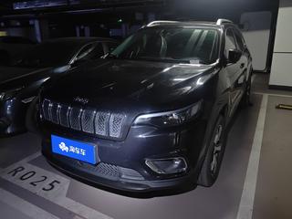 吉普自由光 2.0T 