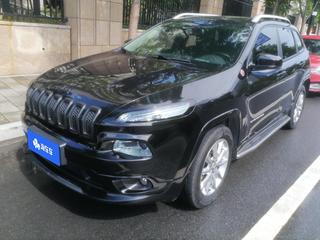 吉普自由光 2.4L 