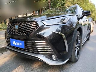 丰田皇冠陆放 2.5L 