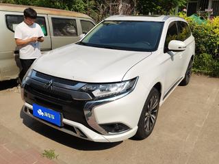 三菱欧蓝德 2.0L 