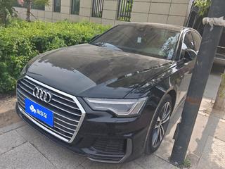 奥迪A6L 40TFSI 2.0T 自动 豪华动感型 