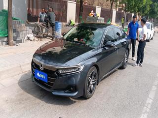 雅阁 1.5T 260TURBO幻夜·尊贵版 