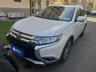 三菱欧蓝德 2.0L 