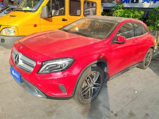 奔驰GLA 1.6T 