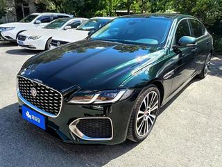 捷豹XFL P250 2.0T 自动 尊享豪华版 