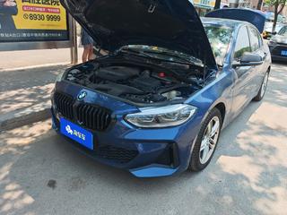 宝马1系 1.5T 