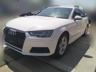 奥迪A4L 40TFSI 
