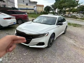 雅阁 1.5T 260TURBO幻夜·尊贵版 