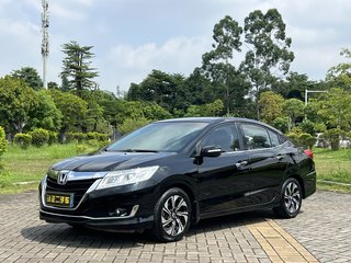凌派 1.8L 豪华版 