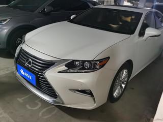 雷克萨斯ES 200 