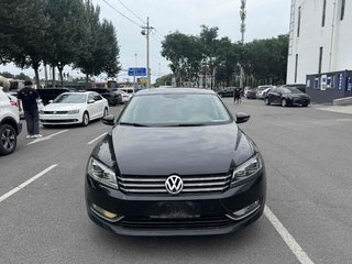 帕萨特 1.8T 尊荣版 