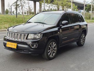 吉普指南者 2.0L 