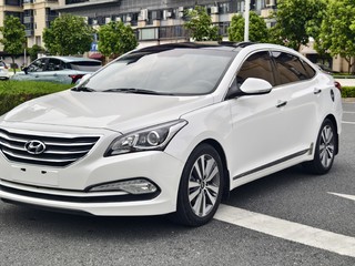 名图 1.8L 尊贵型 
