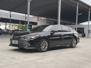 丰田亚洲龙 2.0L 自动 豪华版 