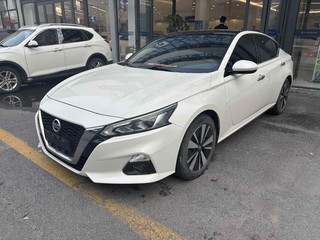 天籁 2.0L XL舒适版 