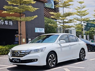 雅阁 2.4L 新春限量特装版EX 