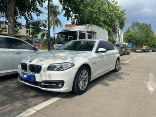 宝马5系 520Li 