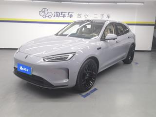 鸿蒙智行问界M5 1.5T 