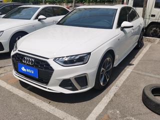 奥迪A4L 40TFSI 