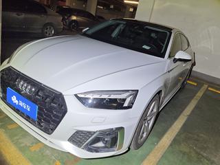 奥迪A5掀背 2.0T 