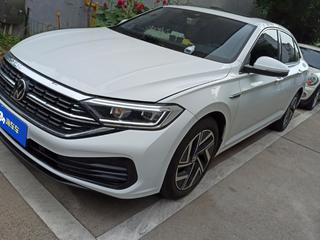 速腾 1.5T 自动 300TSI超越版 