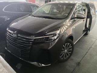 别克GL8 陆上公务舱 2.0T 自动 652T豪华型 