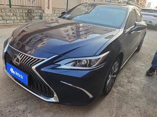 雷克萨斯ES 200 