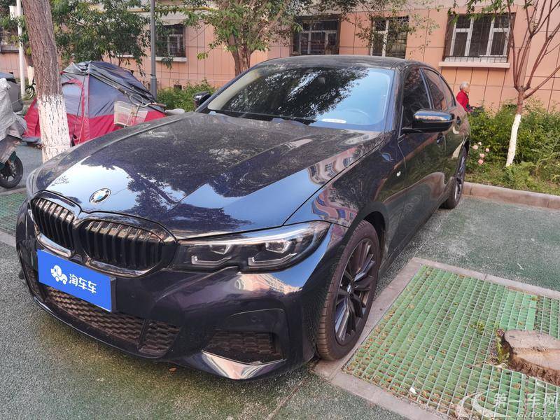 宝马3系 325i 2022款 2.0T 自动 后驱 M运动曜夜套装 (国Ⅵ) 
