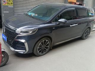 荣威iMAX8 2.0T 自动 Supreme系列至尊版 