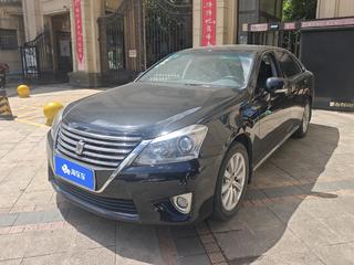 丰田皇冠 2.5L 