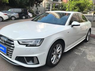 奥迪A4L 40TFSI 