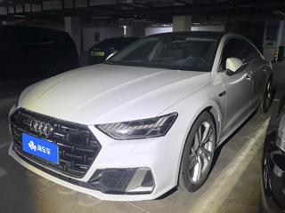 奥迪A7L 2.0T 