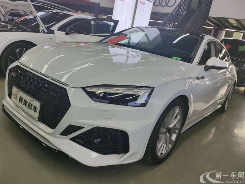 奥迪A5掀背 40TFSI [进口] 2021款 2.0T 自动 汽油 时尚致雅型 