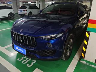 玛莎拉蒂Levante 3.0T 