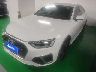 奥迪A4L 40TFSI 