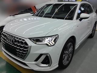 奥迪Q3 2.0T 时尚动感型 