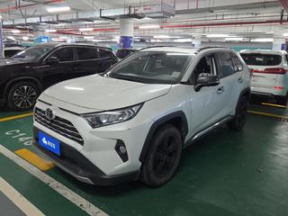 RAV4 2.0L 风尚PLUS版 