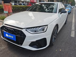 奥迪A4L 40TFSI 