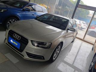 奥迪A4L 30TFSI 1.8T 自动 舒适型典藏版 
