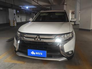三菱欧蓝德 2.0L 自动 嘉乐版 