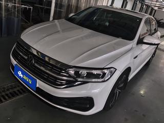 速腾 1.5T 300TSI卓越版 