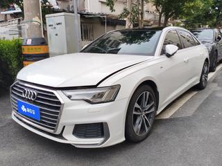 奥迪A6L 40TFSI 2.0T 自动 豪华动感型 