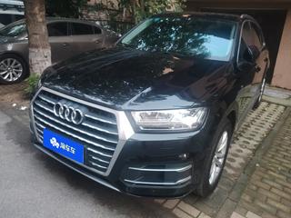 奥迪Q7 2.0T 舒适型 