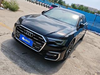 奥迪A6L 45TFSI 2.0T 自动 臻选动感型 