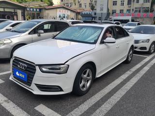 奥迪A4L 35TFSI 2.0T 自动 标准型 
