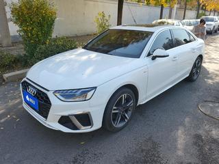 奥迪A4L 40TFSI 