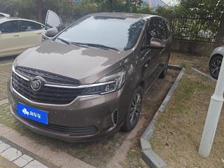 别克GL8 陆上公务舱 2.0T 自动 652T尊贵型 