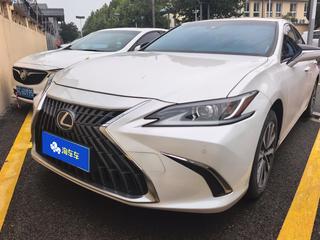 雷克萨斯ES 200 